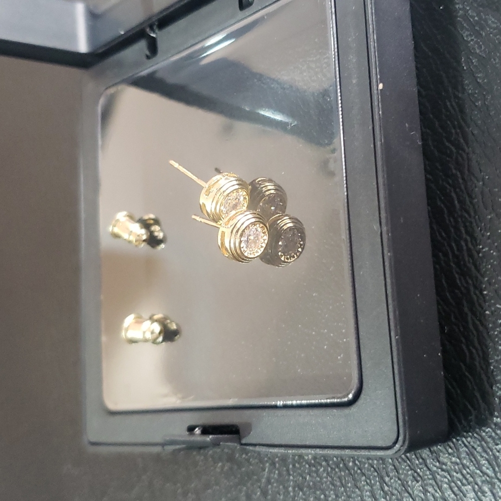 Earings - Picture 11 of 12